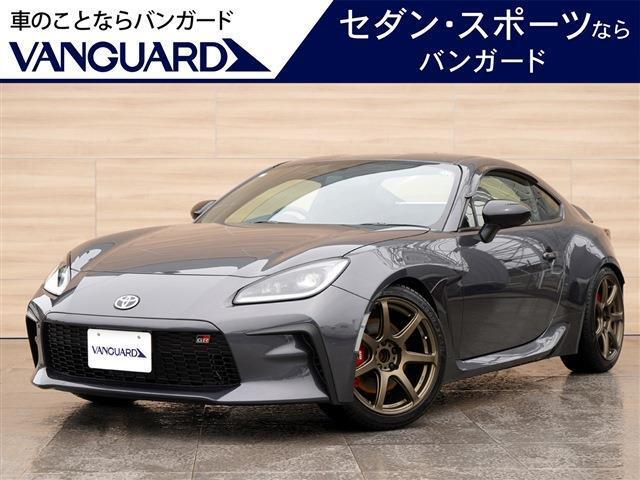 GR86【RC】が入庫☆GRクロスミッション☆CUSCO製アルカーボンタイプタワーバー・パワーブレス・ラテラルリンク・サスペンションキット等☆WORK製18インチAW等カスタマイズされた一台です☆