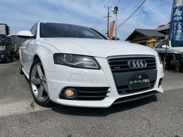 アウディ A4アバント 2.0 TFSI クワトロ Sラインパッケージ 4WD 