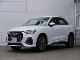 アウディ Q3 35 TDI quattro S line アシスタンスパッケージ ステアリングホイ
