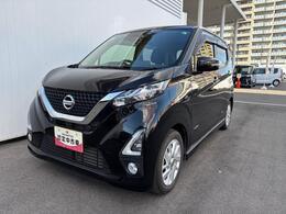 日産 デイズ 660 ハイウェイスターX インパネシフト　プッシュスタートスイッチ