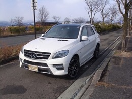 メルセデス・ベンツ Mクラス ML350 4マチック ブルーエフィシェンシー AMGスポーツパッケージ 4WD 取説・記録簿付