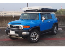 米国トヨタ FJクルーザー 4.0 4WD 