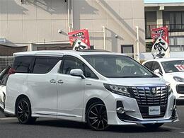 トヨタ アルファード ハイブリッド 2.5 SR E-Four 4WD 4WD サンルーフ