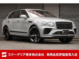 ベントレー ベンテイガ V8 4WD ブラックラインスペック　1オーナ-　禁煙車