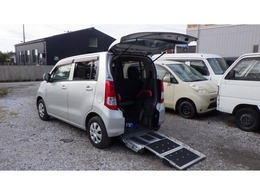 スズキ ワゴンR 福祉車両　スロープ　車椅子移動車 