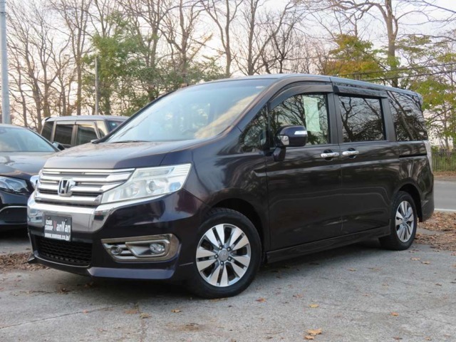 両側パワスラ, スマートキー, クルコン, フリップダウン, Bluetoothオーディオ＆ハンズフリー通話, バックカメラ, 横滑り制御, ドアミラーヒーター, ワイパーデアイサー, ナビ連動ボイスETC, 禁煙車, 夏冬アルミ