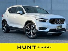 ボルボ XC40 B4 AWD インスクリプション 4WD 禁煙車 全方位 衝突軽減 4WD フルセグ ETC