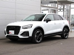 アウディ Q2 TDI ブラック スタイル プラス ディーゼルターボ 200台限定/黒革/ナビP/コンビニP/アシストP