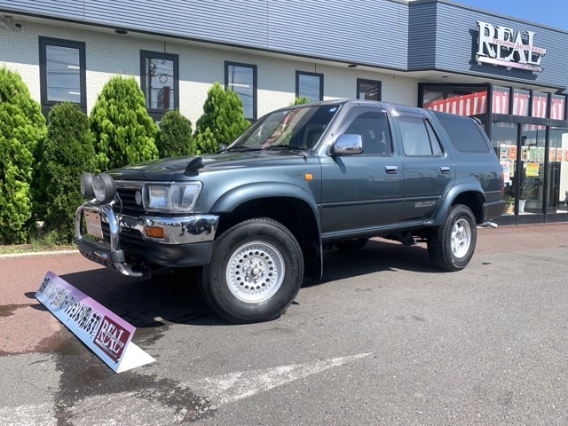 ★当店でクルマ買ったら、エンジンオイル交換が無料！（輸入車、特殊車両、ディーゼル車は除きます）★