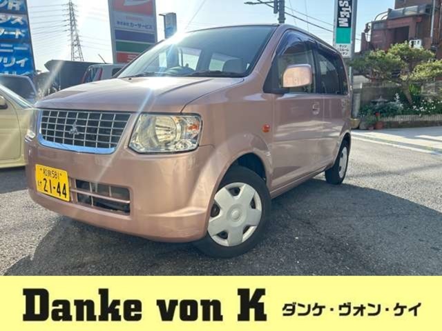 可愛らしいEKワゴン入庫しました。4WD車両で何かと便利な1台です。機関良好な1台です。