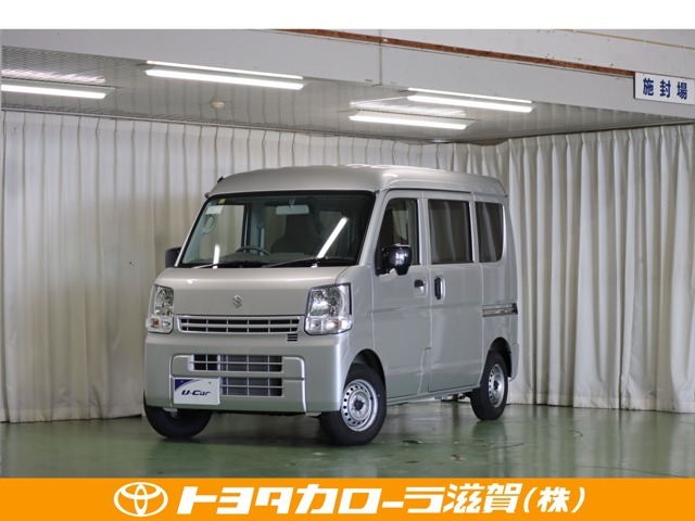 沢山の荷物も積み込みやすいクルマです！