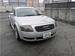 アウディ TT クーペ 1.8T 