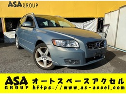 ボルボ V50 2.0 クラシック 革シート　サンルーフ