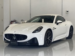 マセラティ グラントゥーリズモ モデナ 4WD 