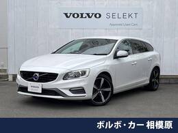 ボルボ V60 D4 Rデザイン ディーゼルターボ Rデザイン専用シート　純正ナビ　禁煙車
