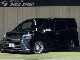 トヨタ ヴォクシー 2.0 ZS 煌III 純正10型ナビ/フリップダウンモニター/シル