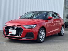 アウディ A1スポーツバック 25 TFSI アドバンスト MMIナビゲーションシズテム　スマートフォ