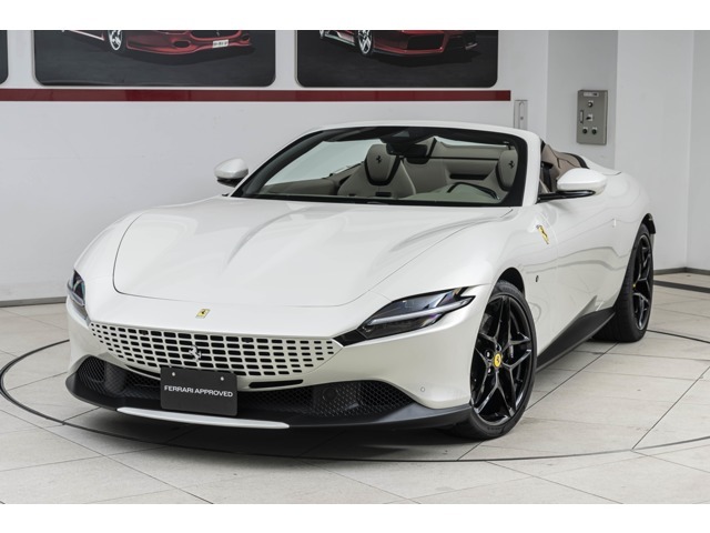 フェラーリ正規ディーラーRosso Scuderia認定中古車、Ferrari Romeスパイダーをご覧いただき、誠にありがとうございます。