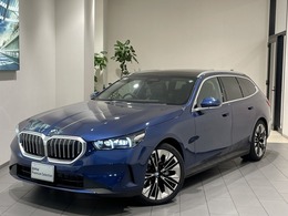 BMW 5シリーズツーリング 523d xドライブ エクスクルーシブ ディーゼルターボ 4WD 20AW弊社デモ茶革ハーマンカードン全方位