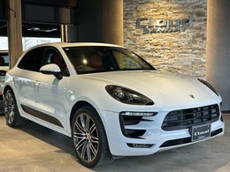 ポルシェ マカン GTS PDK 4WD S/R スポクロ スポエグ 21インチターボAW