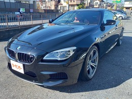 BMW M6 4.4 赤革シート　シートヒーター　禁煙