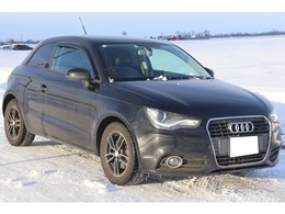 アウディ A1 1.4 TFSI 検R8/4　自社　ローンカノウ