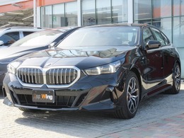 BMW 5シリーズ 523d xドライブ Mスポーツ ディーゼルターボ 4WD 1オーナー　19インチAW　4ゾーンエアコン
