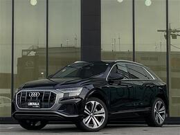 アウディ Q8 55 TFSI クワトロ デビューパッケージ Sライン 4WD 4WD 修復歴無し