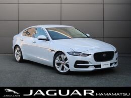 ジャガー XE S 2.0L P250 認定中古車　純正ナビ　衝突被害軽減ブレー