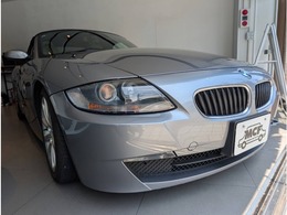 BMW Z4 ロードスター2.5i 