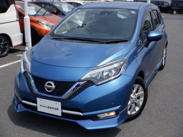 日産プリンス埼玉　ユ-カ-ズ越谷です♪　電話　0078-9711-034529　【フリ-ダイヤル無料】　日産認定クオリティショップとして、高品質な在庫物件の品揃えとお客様の笑顔のため、日々の活動を心がけております。