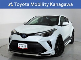 トヨタ C-HR ハイブリッド 1.8 G モード ネロ セーフティ プラスIII トヨタ認定中古車　禁煙・ワンオーナー