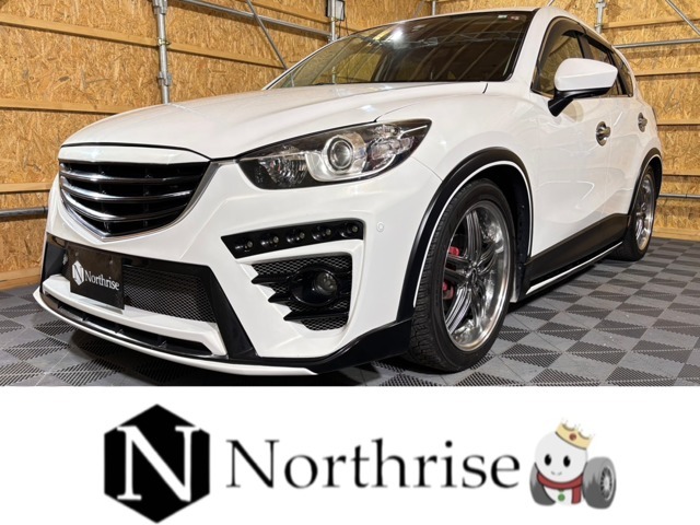 人気のCX5入庫♪アドミレーションエアロ　タワーバー　車高調　20インチアルミ　社外テール　BOSEサウンド　BT対応ナビ　TVバックカメラ　後席モニター　黒革シート　シートヒーター　ドラレコ　クルコン