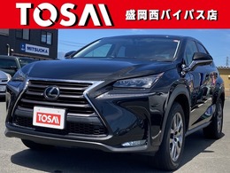 レクサス NX 200t Iパッケージ 4WD プリクラッシュセーフティ　ムーンルーフ