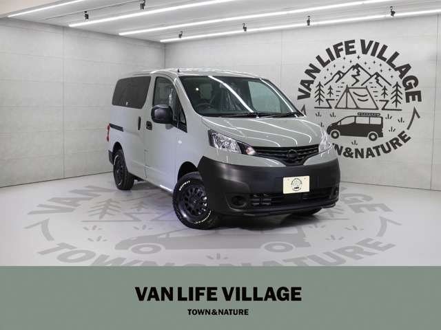 VANLIFEVILLAGE限定色「アースグレーカーキ」が新車で登場！ここでしか買えない限定色、限定仕様！モデルは4タイプございます！詳しくはスタッフまでお尋ね下さい！