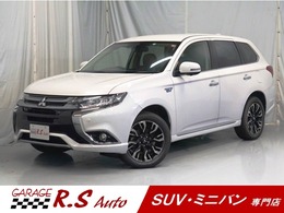 三菱 アウトランダーPHEV 2.0 G プレミアムパッケージ 4WD HV 黒革 TVナビ 全方位カメラ 中期 禁煙車