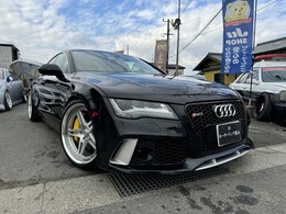 アウディ A7スポーツバック 3.0 TFSI クワトロ 4WD 可変マフラー　車高調　20インチ