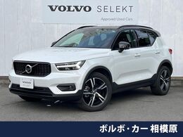 ボルボ XC40 B4 AWD Rデザイン 4WD 9インチセンサスナビ　360°カメラ　パノラ