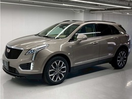 キャデラック XT5 ラテ エディション 4WD 1オナ 10台限定車 メイプル革 BOSE純正20AW