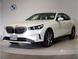 BMW 5シリーズ 523i エクスクルーシブ デモカープラスPKG禁煙車黒革シートH
