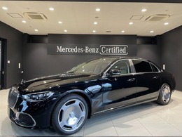 メルセデス　 BRABUS９００ マイバッハ　Ｓ-CLASS　ブラック ブラバス、V12のメルセデスマイバッハ Sクラス を900馬力に
