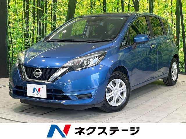 オートライト　アイドリングストップ　電動格納ミラー