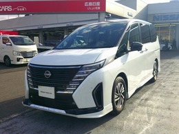 日産 セレナ 1.4 e-POWER ルキシオン 後席モニター