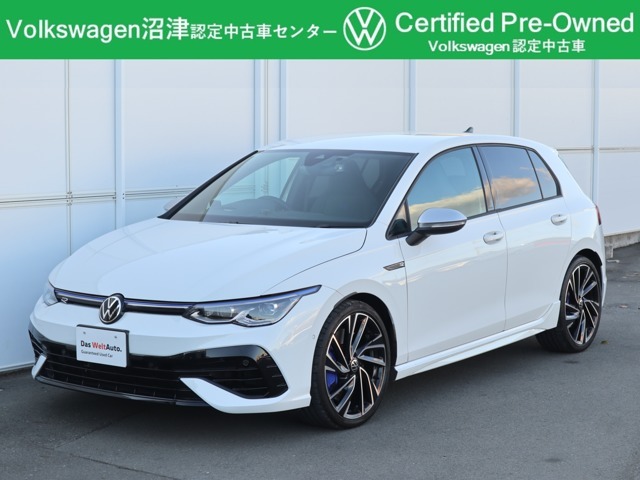 Golf R ピュアホワイトが入荷しました。