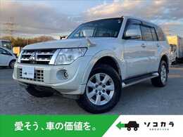 三菱 パジェロ 3.0 ロング エクシード 4WD 4WD/ガラスルーフ/社外ナビ/100V電源