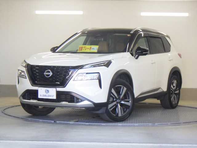 ワンオーナー☆4WD☆パノラマルーフ☆純正ナビ/フルセグTV☆プロパイロット☆BOSEサウンド☆ナッパ革レザーシート☆パワーシート/ヒーター☆