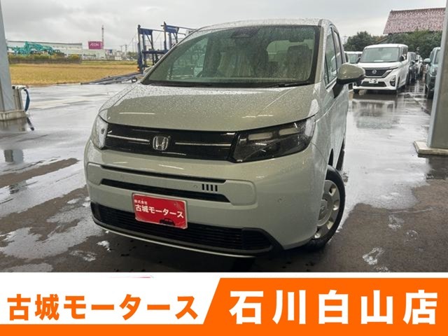 アフターサービスもお任せ下さい！！ 自社整備工場を完備しております！！ 国土交通省指定整備工場なので車検も最短45分で終わります♪