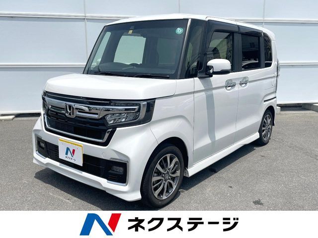 コーナーセンサー　スマートキー　LEDヘッド　車線逸脱警報　ABS