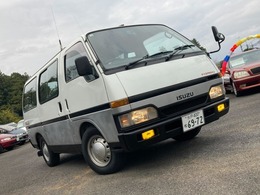 いすゞ ファーゴバン 2.4 LT ディーゼル 捜索3年！・YouTube紹介動画有