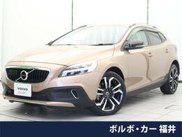 ボルボ V40クロスカントリー T5 AWD モメンタム 4WD 純正ナビ バックカメラ シートヒーター